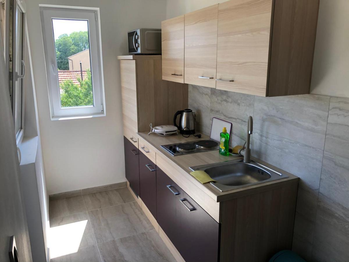 Apartmani Bm Biograd Na Moru Exterior foto
