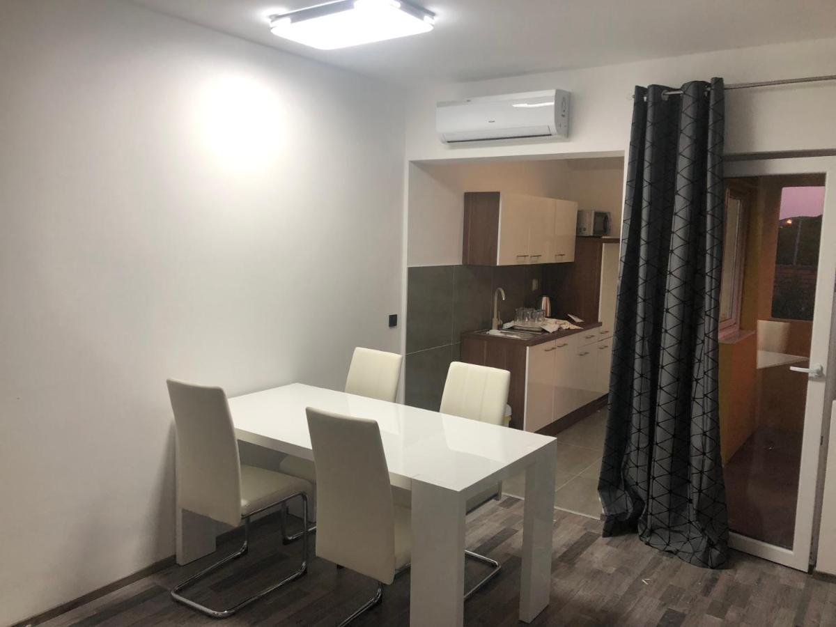 Apartmani Bm Biograd Na Moru Exterior foto